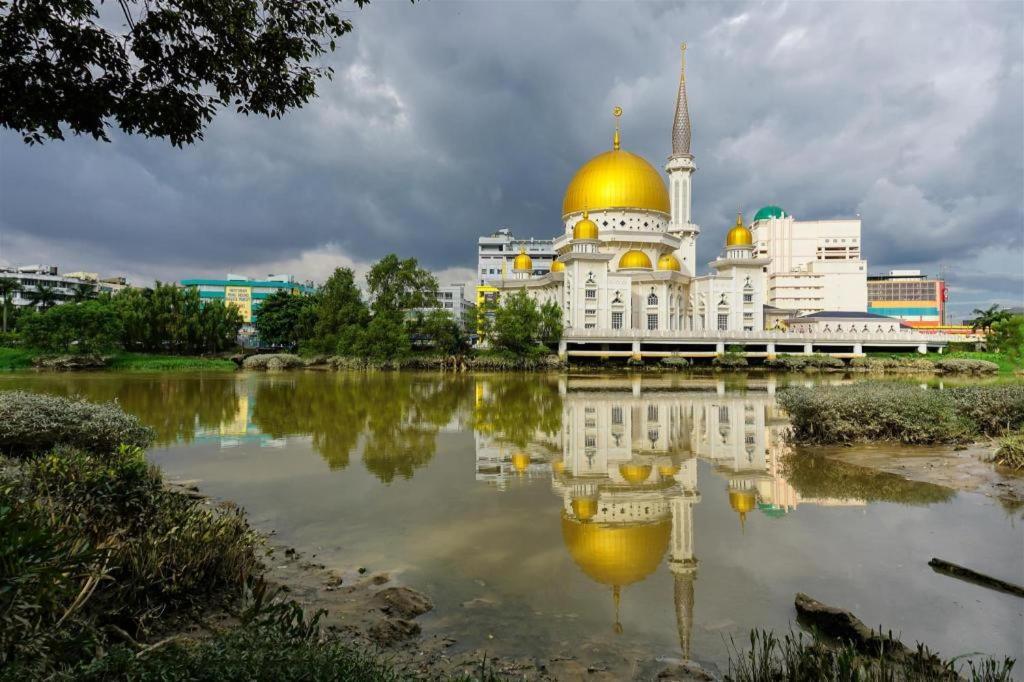 Hotel Sunsurya Klang Exteriör bild