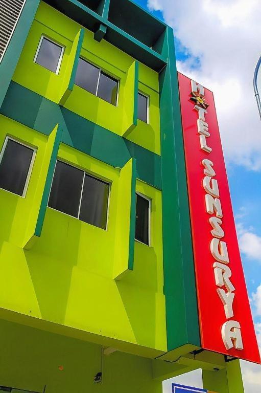 Hotel Sunsurya Klang Exteriör bild