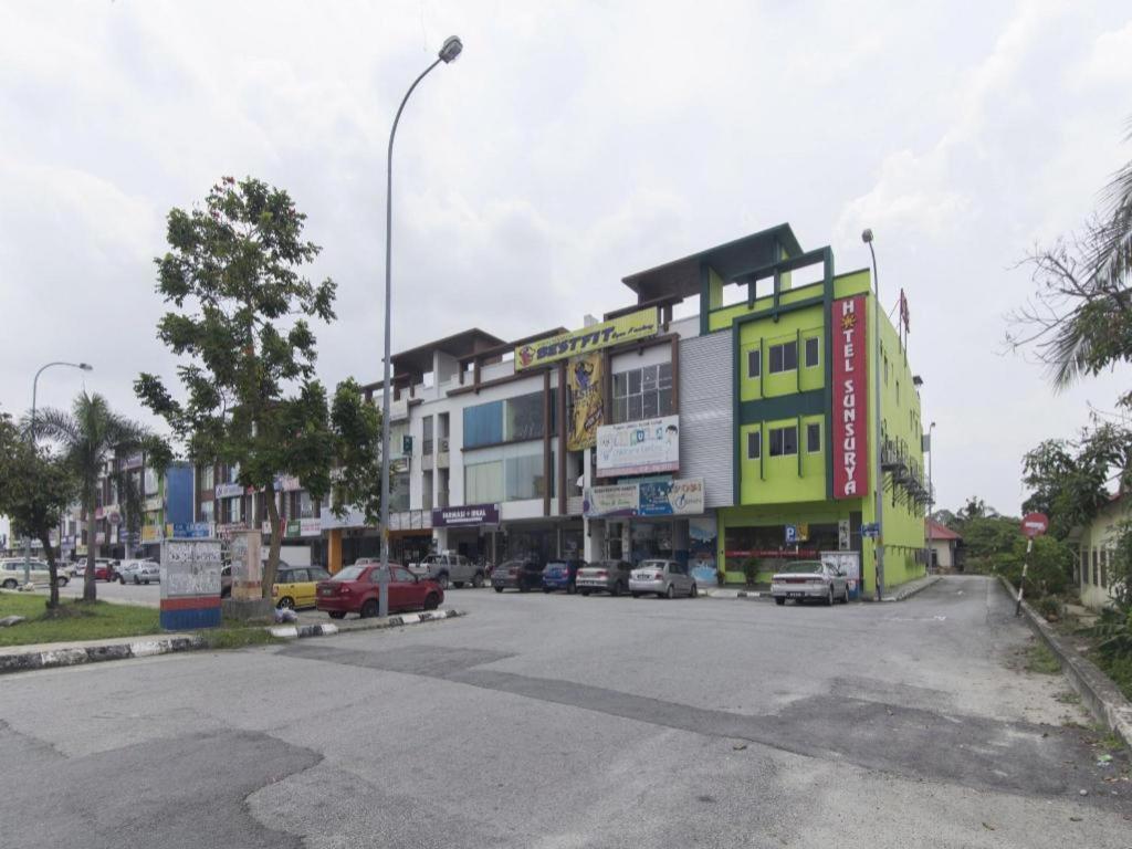 Hotel Sunsurya Klang Exteriör bild
